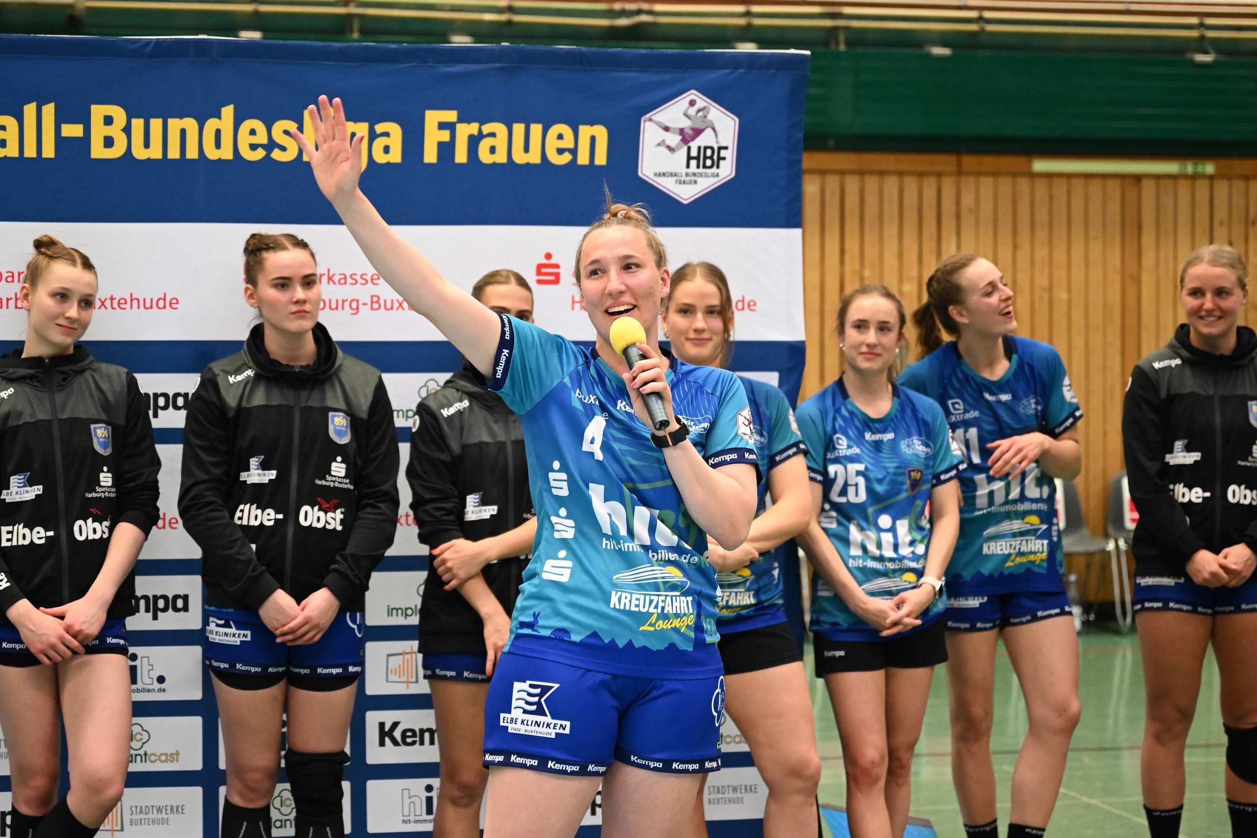 Eindrücke Vom Letzten Heimspiel – Buxtehuder SV – Handball Bundesliga ...